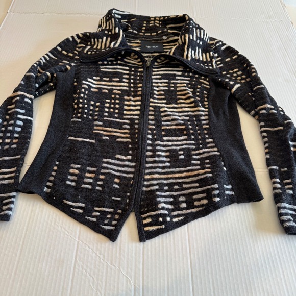 NIC + ZOE Women Medium Geometric Print Modal Knit Zip Up Cardigan Sweater Jacket - Picture 2 of 9